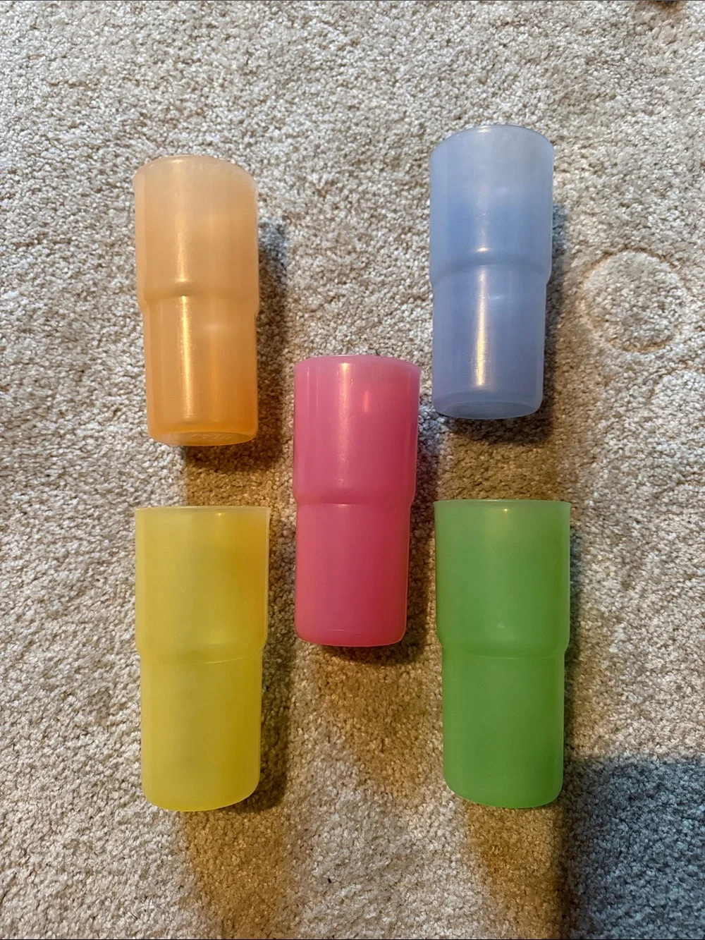 Tupperware Set of 5 Colorful Plastic Cups